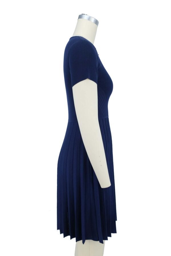 navy blue pleated knitted dress